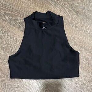 ALO Yoga Black Sleeveless Crop Tank